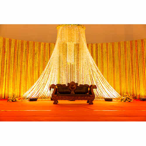 Elegant Reception Flower Decoration